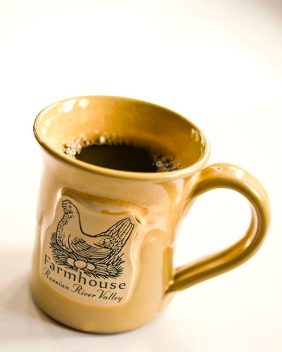 farm house inn mug